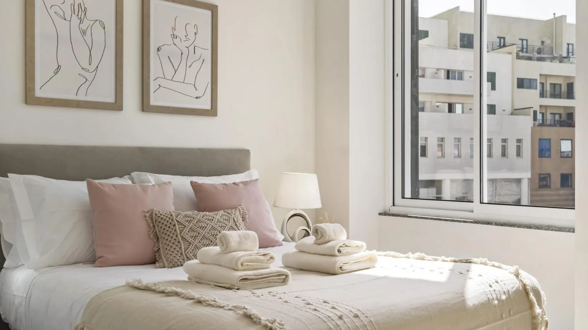 Carmo Charm Apartment By Madeira Sun Travel Funchal