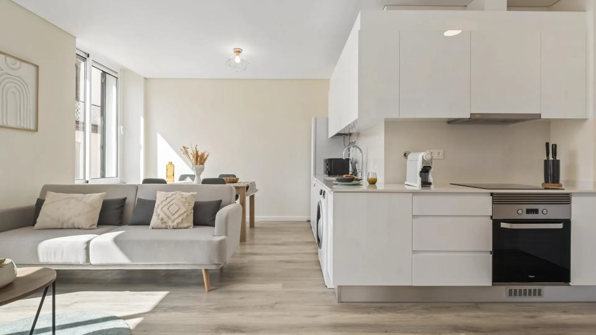 Carmo Charm Apartment By Madeira Sun Travel Funchal  Funchal (Madeira)
